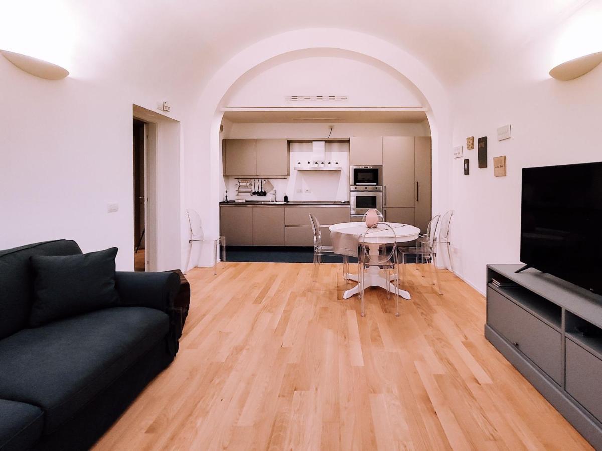 Appartamento Elegante Alle Due Torri By Wonderful Italy Bologna Exterior foto